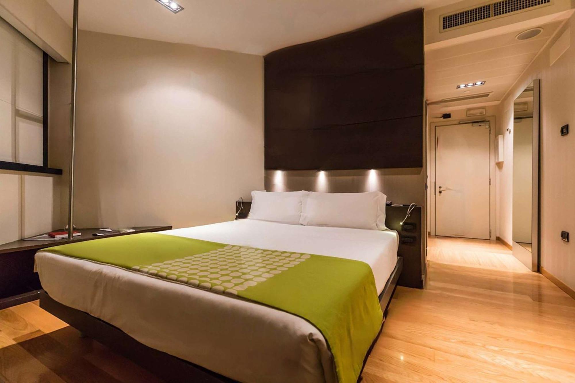 เดอะ ฮับ โฮเทล Hotel มิลาน ภายนอก รูปภาพ